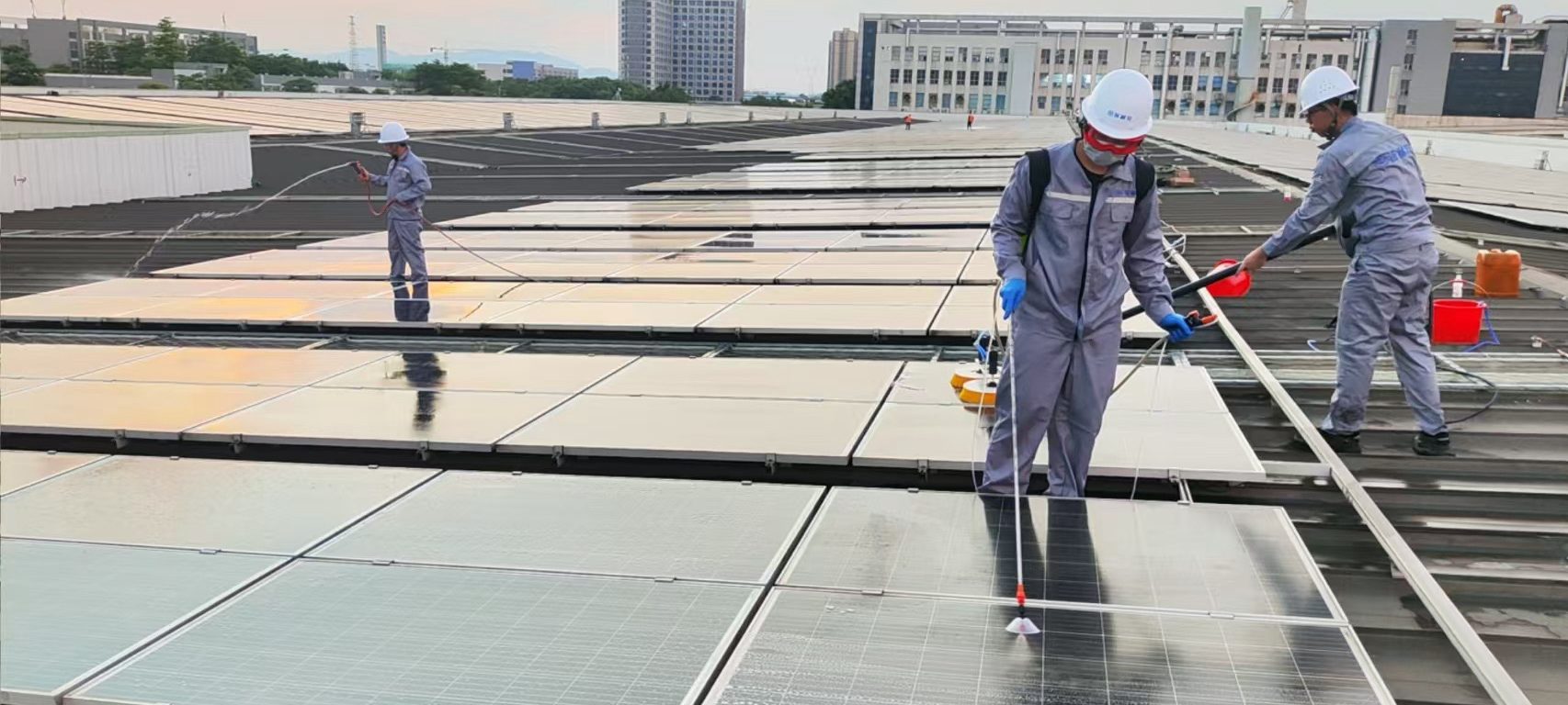 广东光伏电站涂覆铱耐特光伏涂层场景